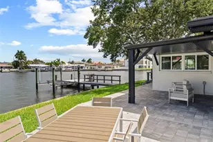 1514 Sea Gull Dr S, Saint Petersburg, FL 33707 - Photo 48