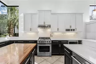 7184 Whitemarsh Cir, Bradenton, FL 34202 - Photo 4