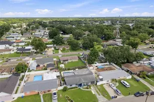 2609 Auburn Ave W, Tampa, FL 33614 - Photo 18