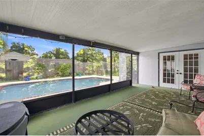 2609 Auburn Avenue W, Tampa, FL 33614 - Photo 12
