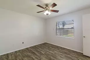 1074 Bridlewood Way, Brandon, FL 33511 - Photo 10