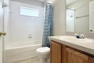 6429 Pine Top Way, Wesley Chapel, FL 33545 - Photo 8