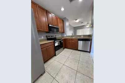 8542 Brushleaf Way, Tampa, FL 33647 - Photo 6