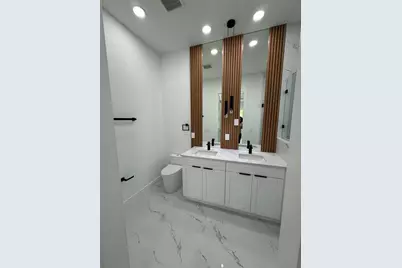 842 Nina S, Lehigh Acres, FL 33974 - Photo 8