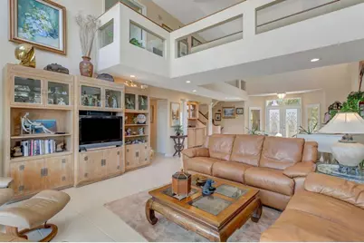 205 6th Street E, Tierra Verde, FL 33715 - Photo 16