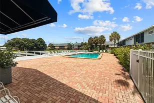 200 Country Club Dr, Largo, FL 33771 - Photo 36