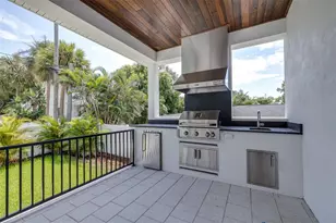 3612 S Lightner Dr, Tampa, FL 33629 - Photo 6