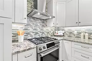 841 24th Ave N, Saint Petersburg, FL 33704 - Photo 18