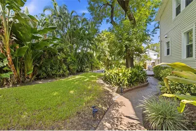 841 24th Avenue N, Saint Petersburg, FL 33704 - Photo 54