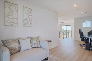 7973 Causeway Blvd N, Saint Petersburg, FL 33707 - Photo 38
