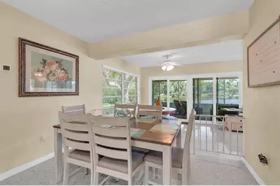 867 Pinellas Point Drive S, Saint Petersburg, FL 33705 - Photo 8