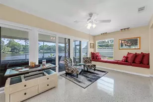 867 Pinellas Point Dr S, Saint Petersburg, FL 33705 - Photo 10