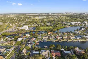 4213 Deepwater Ln, Tampa, FL 33615 - Photo 90