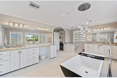 4213 Deepwater Lane, Tampa, FL 33615 - Photo 40