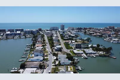 308 173rd Avenue E, North Redington Beach, FL 33708 - Photo 40