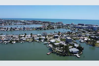 308 173rd Avenue E, North Redington Beach, FL 33708 - Photo 44