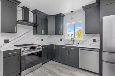 308 173rd Avenue E, North Redington Beach, FL 33708 - Photo 18