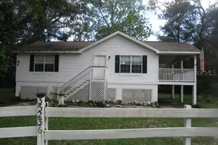 35236 Reynolds St, Dade City, FL 33523 - Photo 4