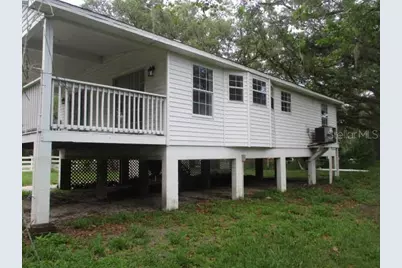 35236 Reynolds Street, Dade City, FL 33523 - Photo 8