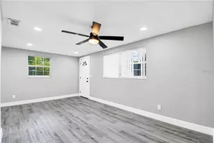 7614 Alvina St, Tampa, FL 33625 - Photo 4