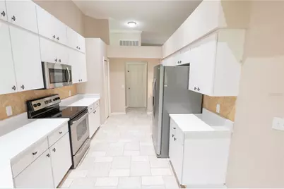 16505 Lake Heather Drive, Tampa, FL 33618 - Photo 22