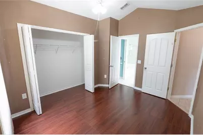 16505 Lake Heather Drive, Tampa, FL 33618 - Photo 38