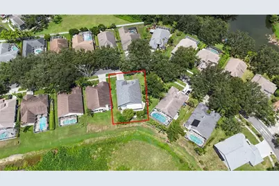 16505 Lake Heather Drive, Tampa, FL 33618 - Photo 4
