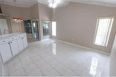 16505 Lake Heather Drive, Tampa, FL 33618 - Photo 26