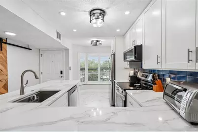 1332 Pasadena Avenue S #207, South Pasadena, FL 33707 - Photo 4