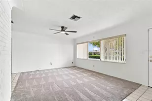 2101 Winchester Rd N, Saint Petersburg, FL 33710 - Photo 8