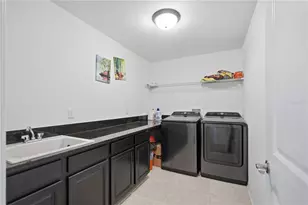 9307 Parisian Ct, Seffner, FL 33584 - Photo 26