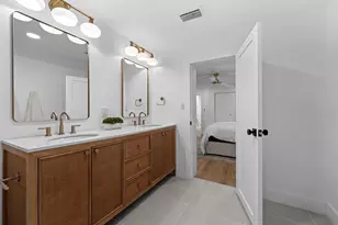1230 E Henry Ave, Tampa, FL 33604 - Photo 16