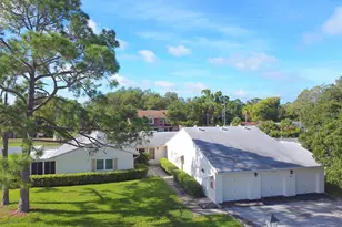 3386 39th St S, Saint Petersburg, FL 33711 - Photo 1