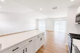 3386 39th St S, Saint Petersburg, FL 33711 - Photo 10
