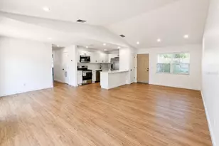 3386 39th St S, Saint Petersburg, FL 33711 - Photo 6