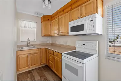 18105 1st Street E, Redington Shores, FL 33708 - Photo 26