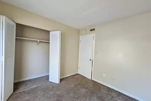 7602 W Powhatan Ave, Tampa, FL 33615 - Photo 16