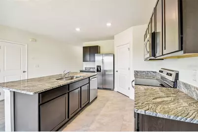 2774 Common Fig Run, Wesley Chapel, FL 33543 - Photo 4