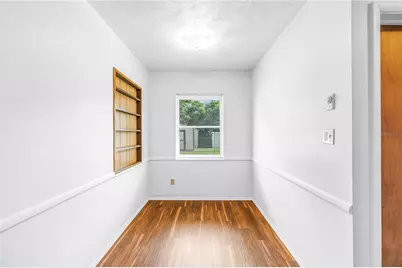 8068 28th Avenue N, Saint Petersburg, FL 33710 - Photo 8