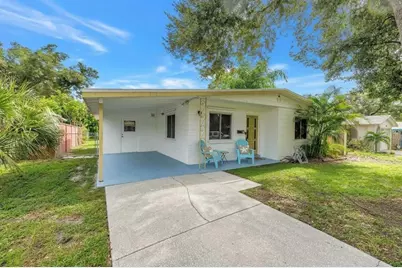 8068 28th Avenue N, Saint Petersburg, FL 33710 - Photo 1
