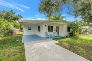 8068 28th Ave N, Saint Petersburg, FL 33710 - Photo 1