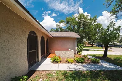 7504 N Sanibel Circle, Temple Terrace, FL 33637 - Photo 26