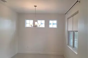 2525 3rd Ave, Saint Petersburg, FL 33712 - Photo 2