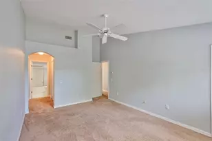 12950 Kings Crossing Dr, Gibsonton, FL 33534 - Photo 24
