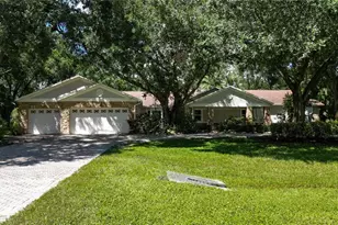 12511 Palomino Ct, Tampa, FL 33626 - Photo 2