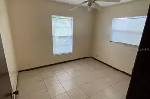1021 Greenbriar Dr, Brandon, FL 33511 - Photo 8