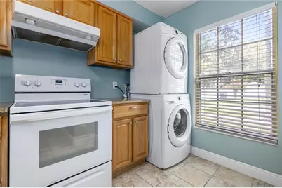 310 S Church Avenue, Tampa, FL 33609 - Photo 8