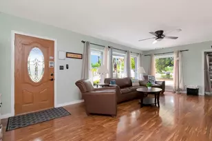 305 Baker Ave, Clearwater, FL 33755 - Photo 6