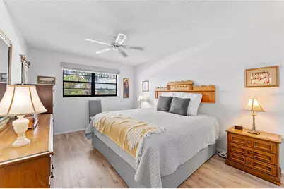 5970 80th Street N #309, Saint Petersburg, FL 33709 - Photo 16