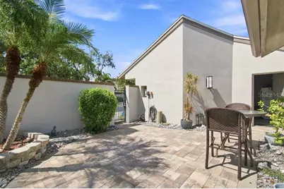 8643 Piper Lane, Seminole, FL 33777 - Photo 8